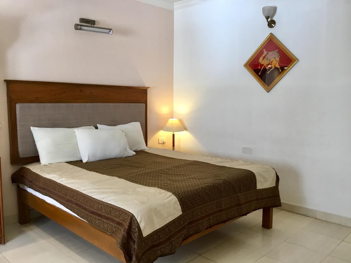 Hotel Sai Towers Puttaparthi Exterior foto