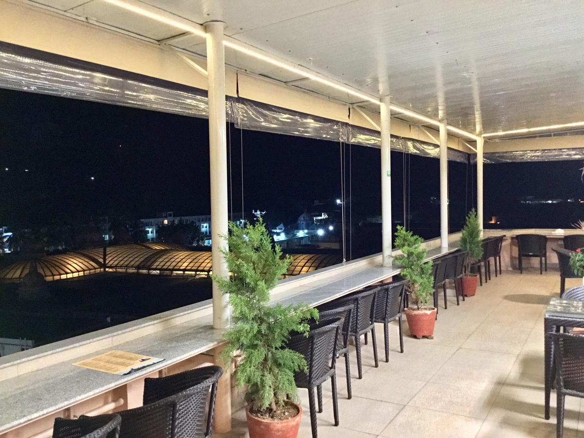 Hotel Sai Towers Puttaparthi Exterior foto